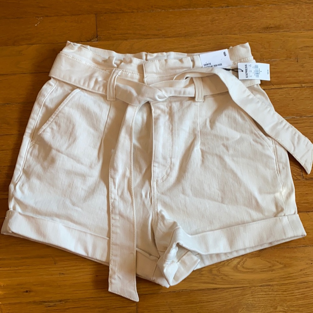 White bag shorts from Express. Never worn!